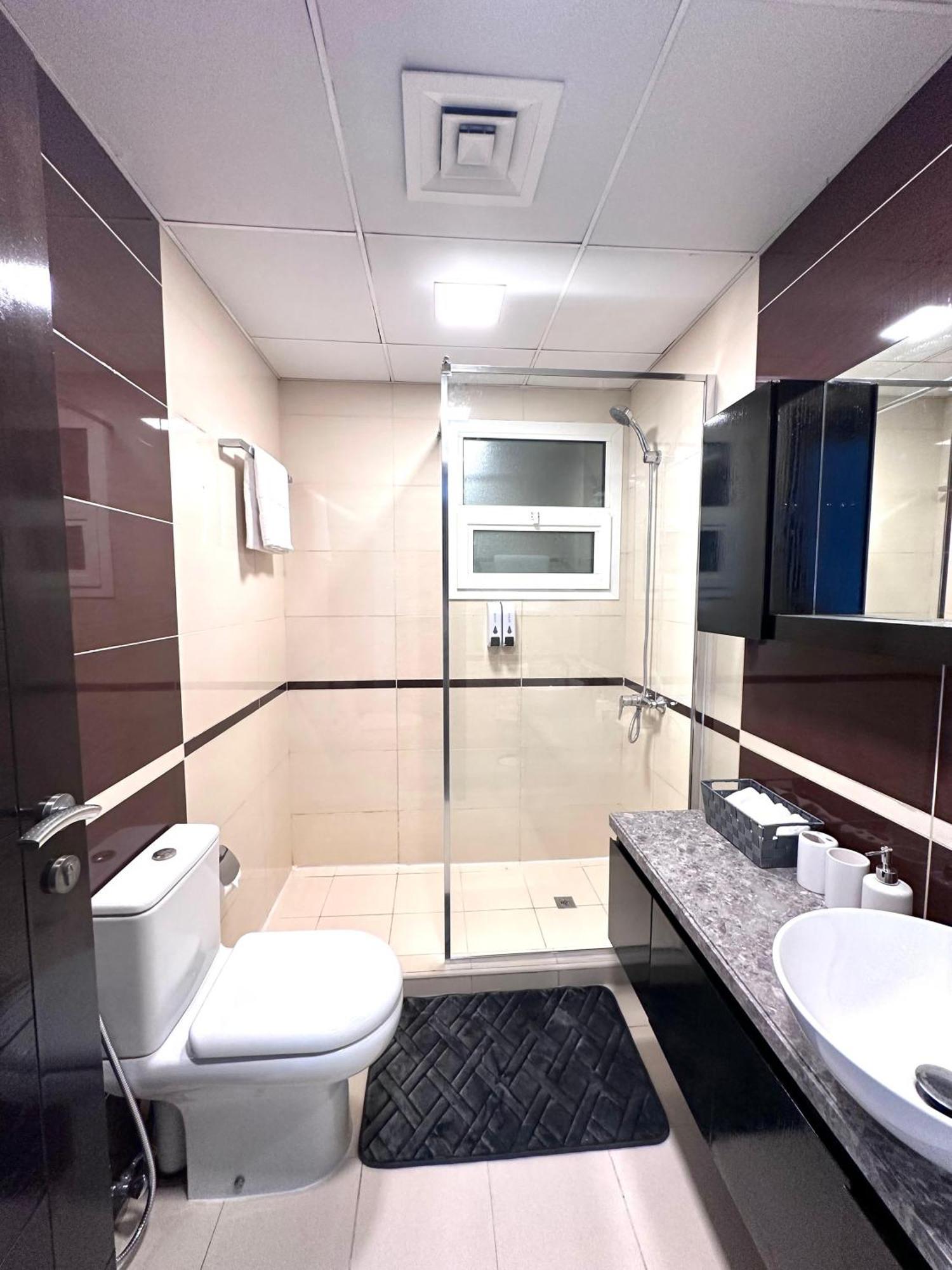 Wonderful Two Bed Room With Full Marina View ドバイ エクステリア 写真